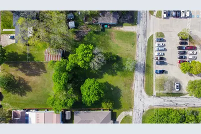 205 S Lawson Street, Burleson, TX 76028 - Photo 8