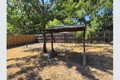 5517 Stillhouse Hollow, Waco, TX 76708 - Photo 40