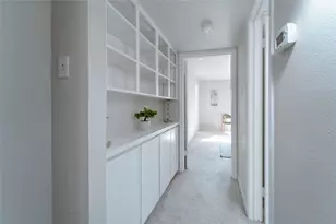 10017 Regal Park Ln, Dallas, TX 75230 - Photo 26