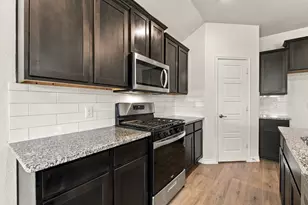 7424 Alfriston Pl, McKinney, TX 75071 - Photo 8