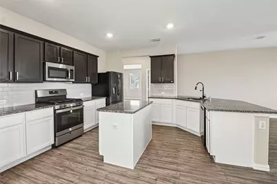 2401 Lemco Drive, Forney, TX 75126 - Photo 6