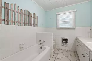 618 Bellevue Dr, Cleburne, TX 76033 - Photo 24