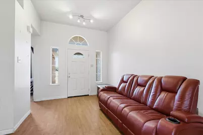 311 Alyse Road, Roanoke, TX 76262 - Photo 6
