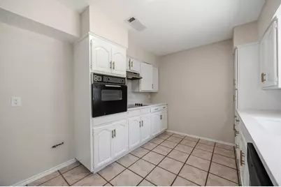756 NW Charlyne Drive, Burleson, TX 76028 - Photo 10