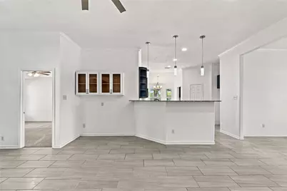 303 S Cedar Ridge Circle, Robinson, TX 76706 - Photo 6