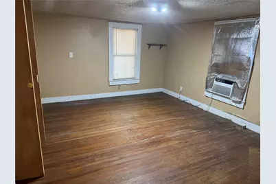 2813 Milam Street, Fort Worth, TX 76112 - Photo 4