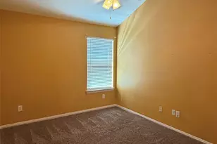 1035 Port Isabel Dr, Little Elm, TX 75068 - Photo 14