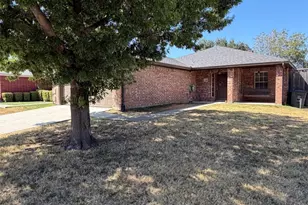 1035 Port Isabel Dr, Little Elm, TX 75068 - Photo 1