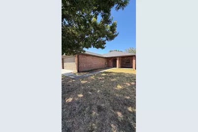 1035 Port Isabel Drive, Little Elm, TX 75068 - Photo 2
