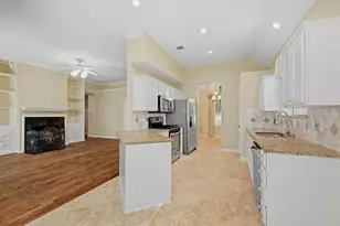 841 N Old Orchard Ln, Lewisville, TX 75077 - Photo 12