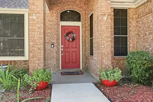 841 N Old Orchard Ln, Lewisville, TX 75077 - Photo 4