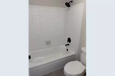 600 Bagby Avenue #8E, Waco, TX 76706 - Photo 22