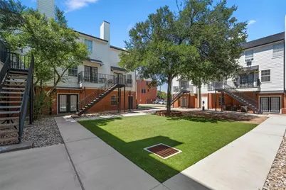 600 Bagby Avenue #8E, Waco, TX 76706 - Photo 1