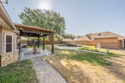 7536 Oak Park Drive, North Richland Hills, TX 76182 - Photo 32