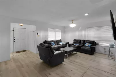 1908 Prairie Creek Trail, Garland, TX 75040 - Photo 8