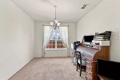 202 Belgian Street, Waxahachie, TX 75165 - Photo 8