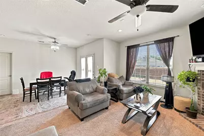 202 Belgian Street, Waxahachie, TX 75165 - Photo 4