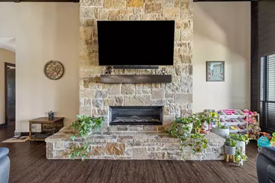 5921 Hawkeye Road, Krum, TX 76249 - Photo 10