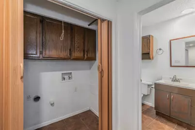 611 Lost Springs Court #B, Arlington, TX 76012 - Photo 6