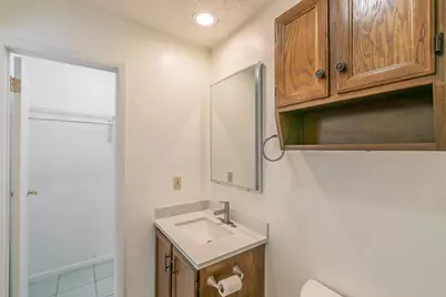 611 Lost Springs Court #B, Arlington, TX 76012 - Photo 26