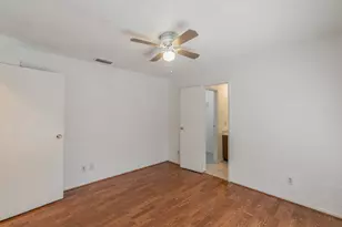611 Lost Springs Ct, Arlington, TX 76012 - Photo 24