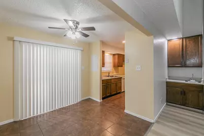 611 Lost Springs Court #B, Arlington, TX 76012 - Photo 14