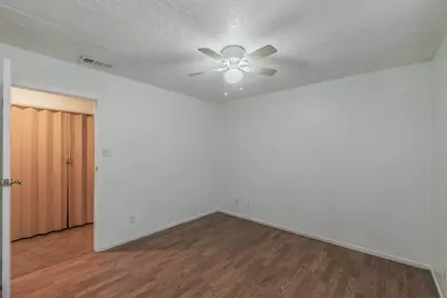 611 Lost Springs Court #B, Arlington, TX 76012 - Photo 10