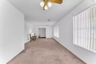 817 E Holly Lane, Mexia, TX 76667 - Photo 4