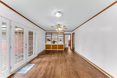 817 E Holly Lane, Mexia, TX 76667 - Photo 8