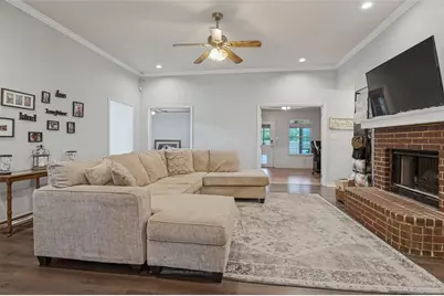 701 Carlisle Court, Lake Dallas, TX 75065 - Photo 8