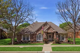 6613 Barclay Ln, Garland, TX 75044 - Photo 2