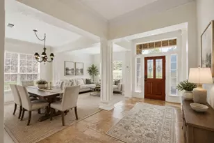 6613 Barclay Ln, Garland, TX 75044 - Photo 2