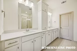 3570 Pierce Ln, Grand Prairie, TX 75052 - Photo 10