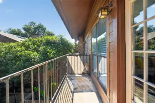 7522 Holly Hill Dr, Dallas, TX 75231 - Photo 16