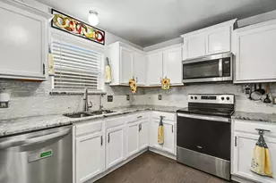 4728 Homelands Way, Fort Worth, TX 76135 - Photo 14