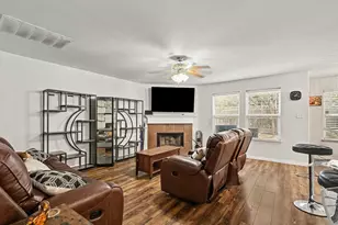 4728 Homelands Way, Fort Worth, TX 76135 - Photo 2