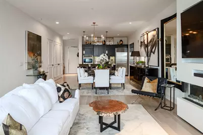2200 Victory Avenue #2401, Dallas, TX 75219 - Photo 4