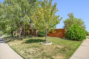 2860 Wild Oak Ln, Rockwall, TX 75032 - Photo 2