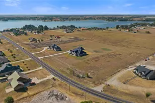 3338 Howard Rd, Waxahachie, TX 75165 - Photo 2