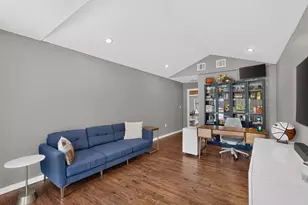 633 Strong St, Dallas, TX 75208 - Photo 18
