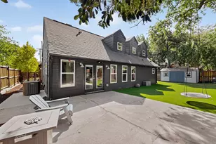 633 Strong St, Dallas, TX 75208 - Photo 30