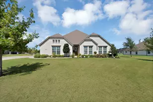 1110 Denton Creek Dr, Justin, TX 76247 - Photo 30
