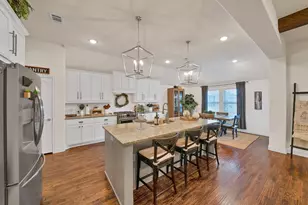 1110 Denton Creek Dr, Justin, TX 76247 - Photo 10