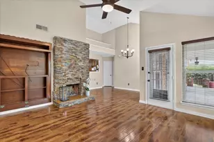 10634 Tall Oak Dr, Fort Worth, TX 76108 - Photo 8