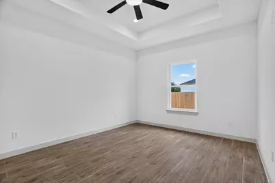 5849 Black Pine Circle, Granbury, TX 76048 - Photo 14