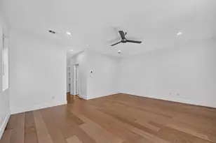 4413 Roseland Ave, Dallas, TX 75204 - Photo 16