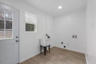 1016 Sycamore Terrace, Fort Worth, TX 76104 - Photo 12