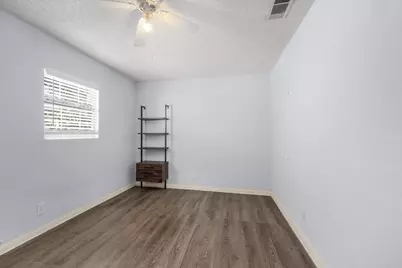 1016 Sycamore Terrace, Fort Worth, TX 76104 - Photo 14