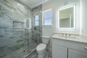9840 Wyndbrook Dr, Frisco, TX 75035 - Photo 30