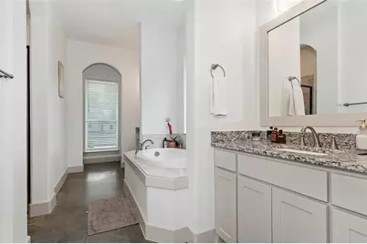 229 E 5th Street, Ferris, TX 75125 - Photo 16
